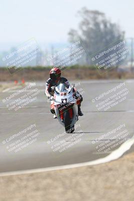 media/Sep-20-2025-TrackDaz (Sat) [[27f0cde673]]/A Group/2pm (Turn 9)/